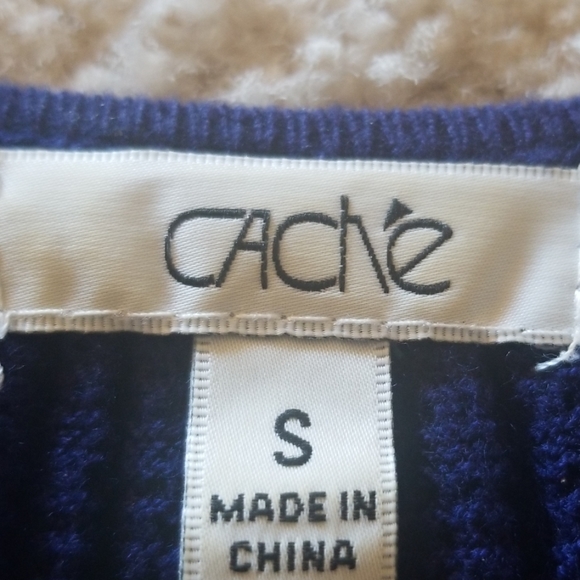 Blue Cache sweater - Picture 7 of 8